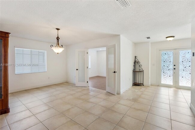 Photo - 1333 SW 16th St