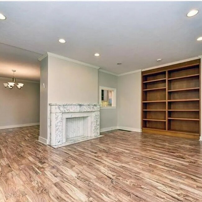 Photo - 5946 Phillips Ave Unit 5946