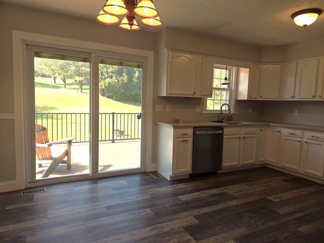 Photo - 14 Spring House Ct