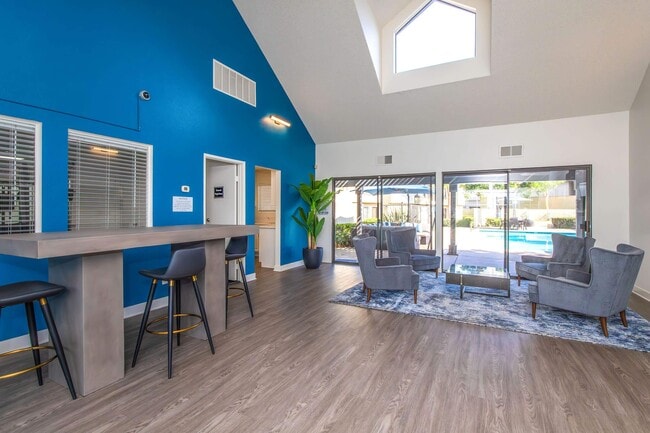 Photo - Oak Tree Court Apartment Homes