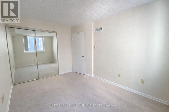 Photo - 1055 Bay St. Unité 1216