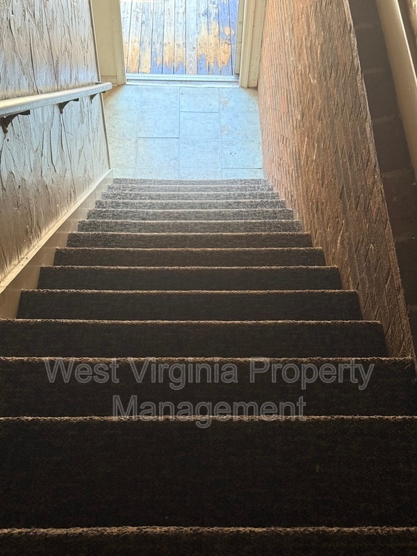 Photo - 184 Wyndale Dr Unit 12