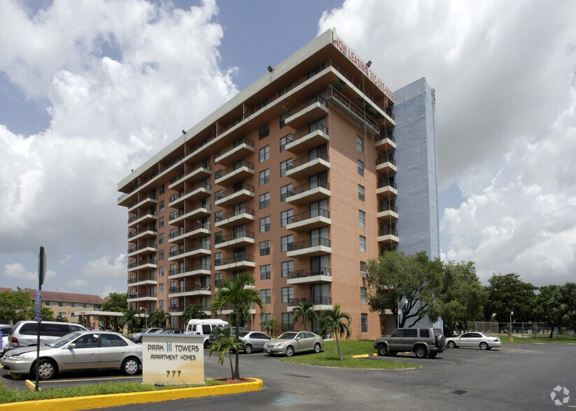 Park Towers Apartments For Rent in Miami, FL