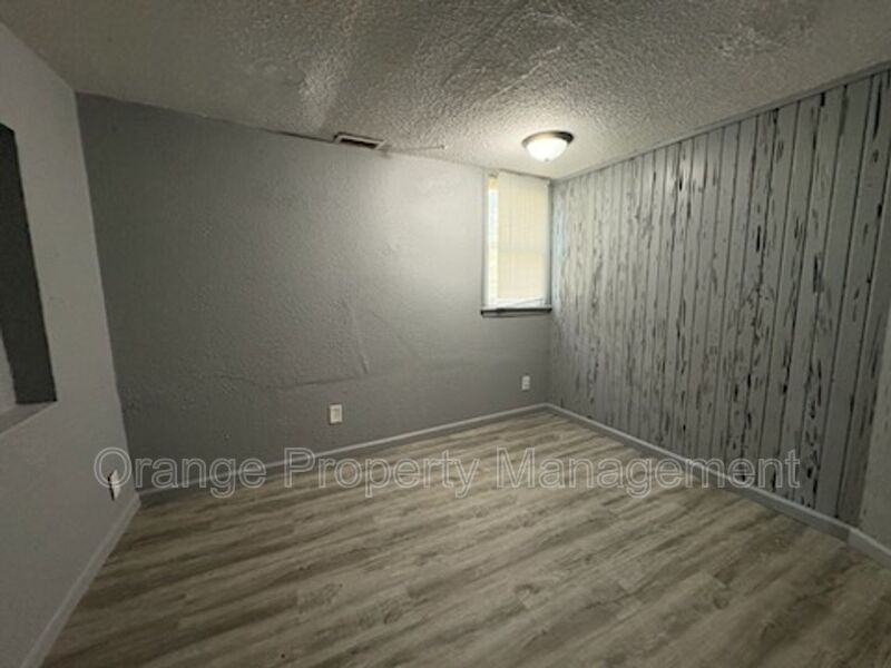 Photo - 4108 Cuming St Unidad 1