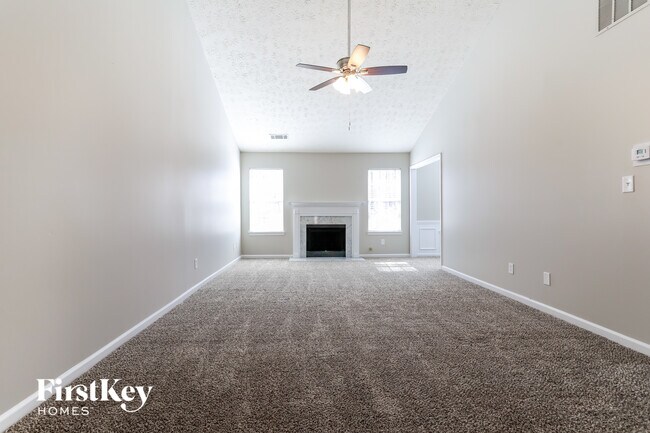 Photo - 2395 Pemberton Point