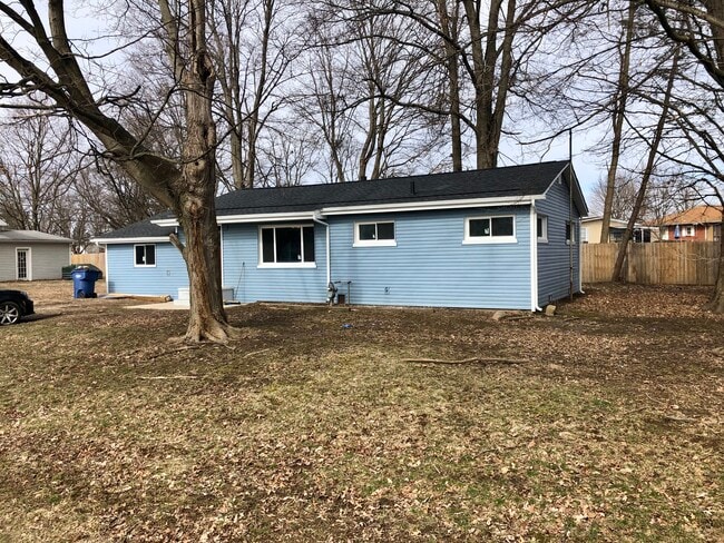 Photo - 114 W Cumberland St