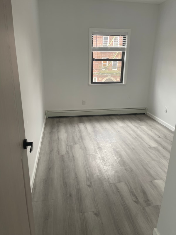 Photo - 31-69 30th St