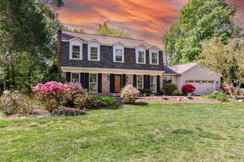Photo - 11397 Bantry Terrace