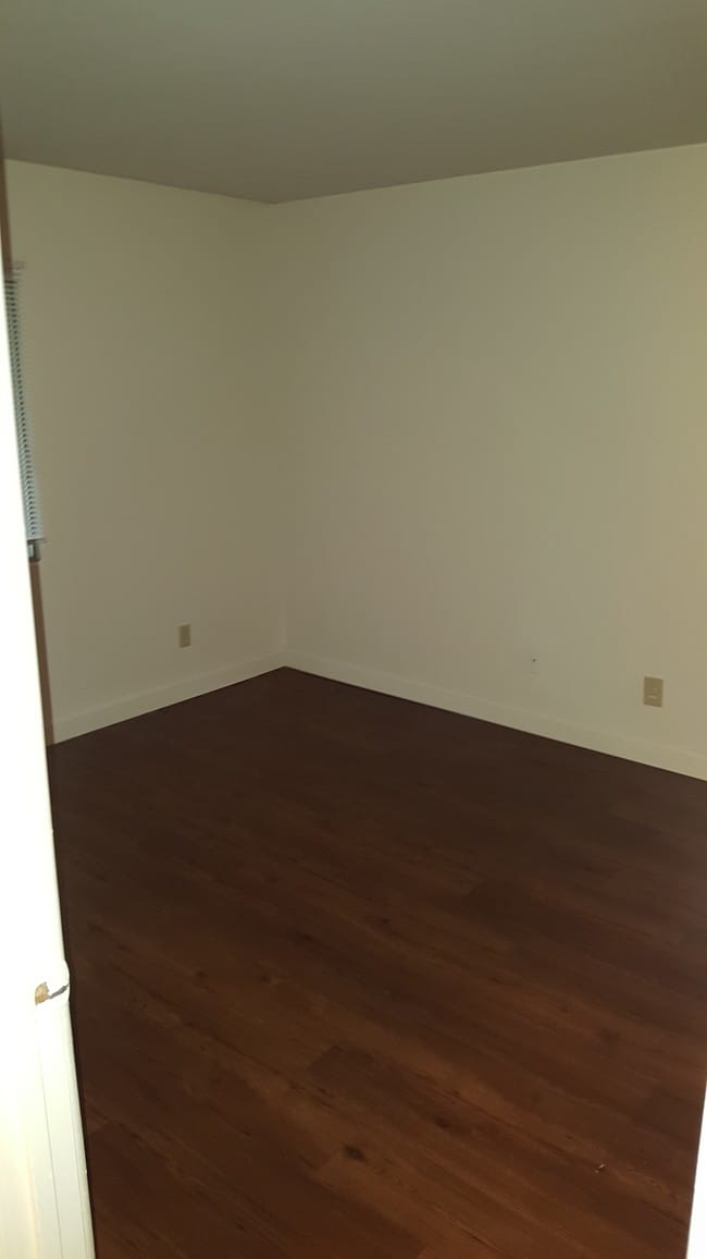 Photo - Brookside Apartments