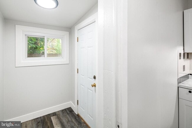 Photo - 3836 Wyalusing Ave