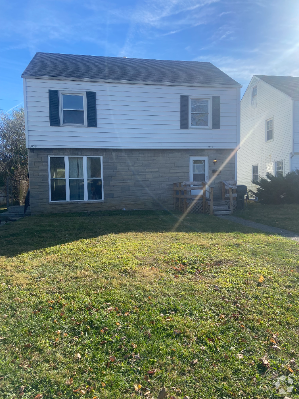 Building Photo - 1050 S Kellner Rd Unit 1 Rental