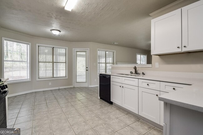 Photo - 742 Riverlanding Dr