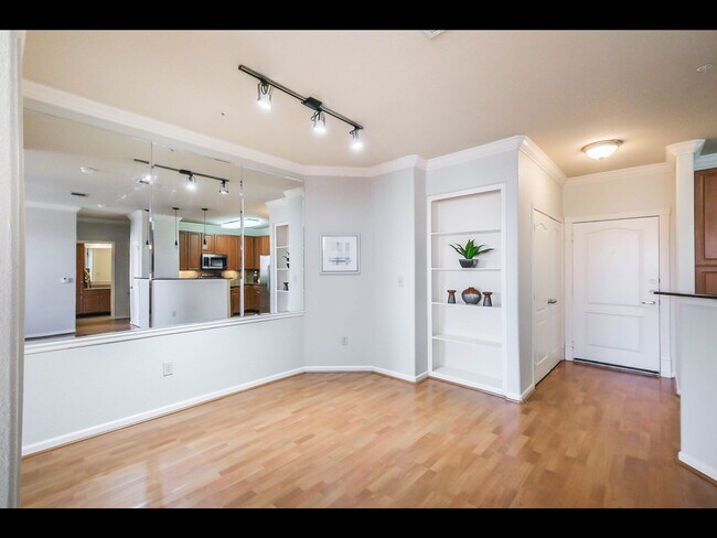 Building Photo - 1711 Old Spanish Trl Unit 151