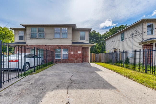 Photo - 8130 Jutland Rd