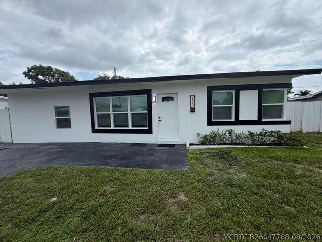 Photo - 2620 NE 7th Terrace