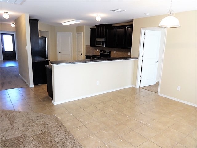 Photo - 2026 Wellington Pt