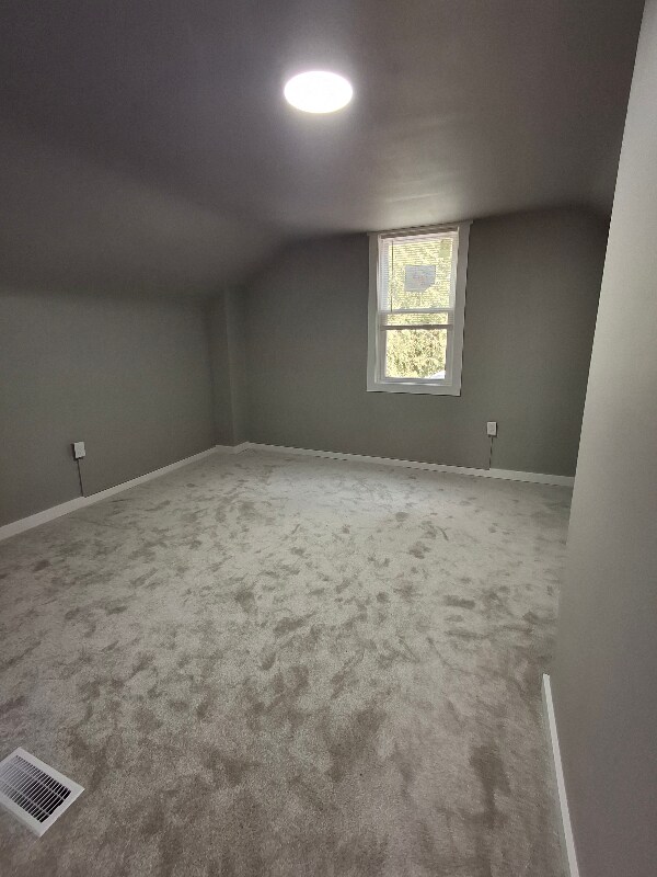 Photo - 1434 Quarterline Rd