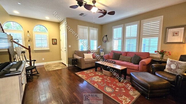 Photo - 1529 Borrasca Dr