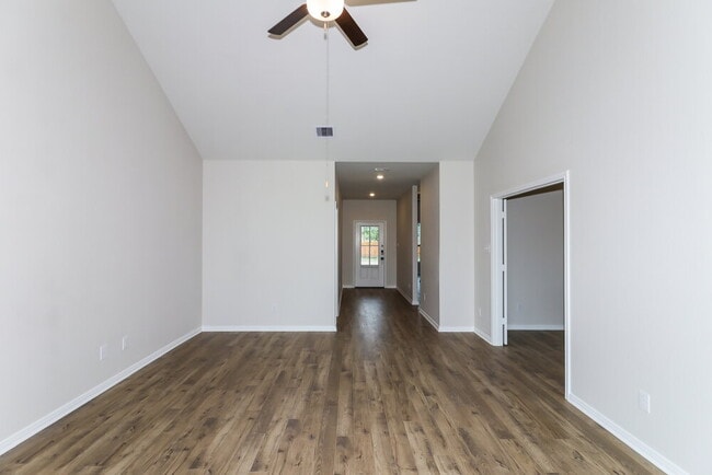 206 Emma Rose Dr