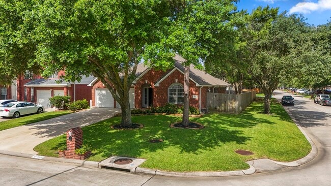 Photo - 5802 Sawyer Bend Ln