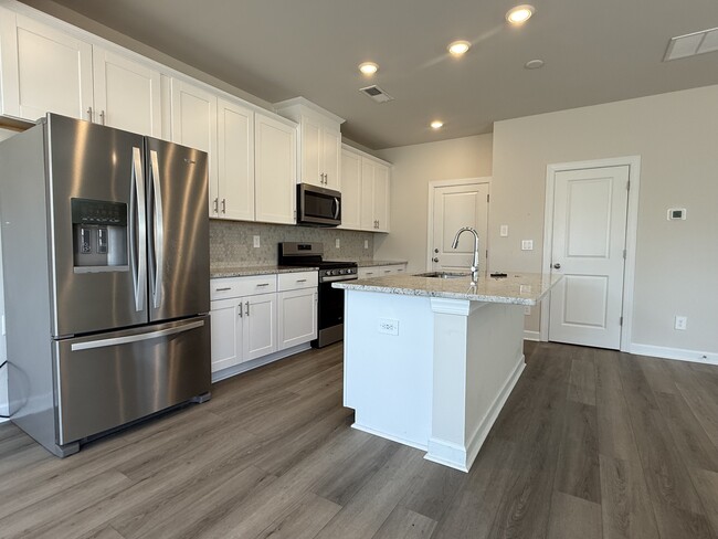 Photo - 160 Bird Dog Dr