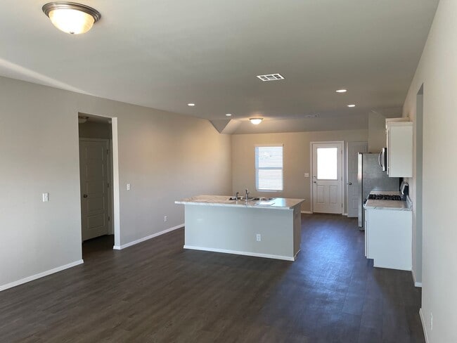 Photo - *Pre-leasing* Four Bedroom | Two Bath Home in Bixby