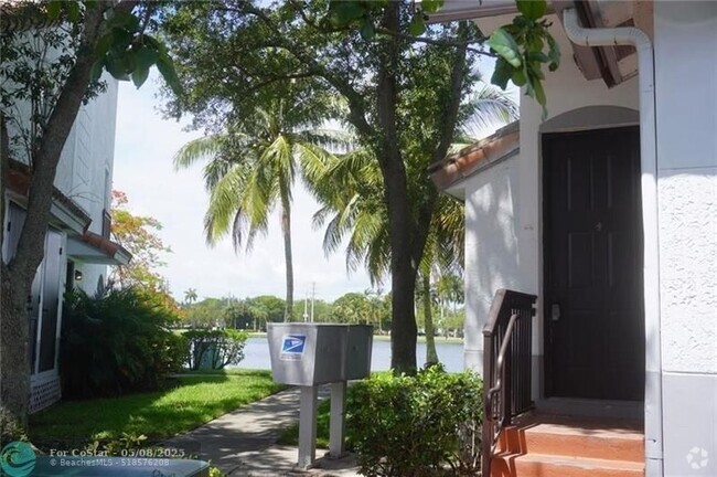 Building Photo - 751 SW 148th Ave Rental