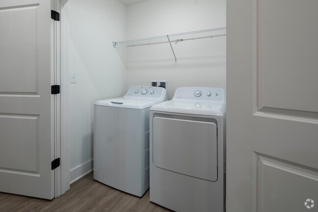 2BR, 2BA, 1,261SF - Villas at Capital Twenty