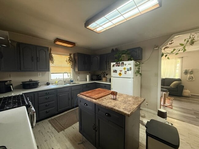 Photo - Inviting 2 Bed, 1 Bath Home in Peaceful Urbana Neighborhood
