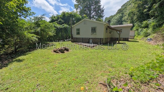 5413 Greenville Hwy