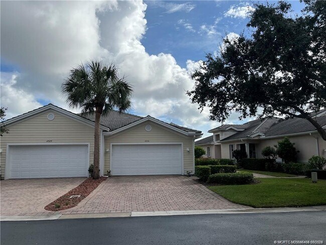 Photo - 4531 SE Bridgetown Ct