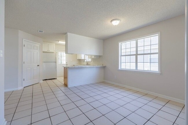 Photo - 4065 Chadwyck Dr