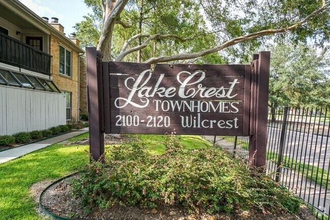 Building Photo - 2110 Wilcrest Dr Unit 238 Rental