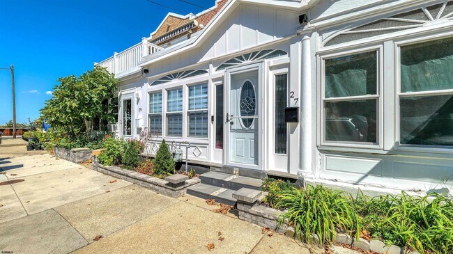 27 N Baton Rouge Ave