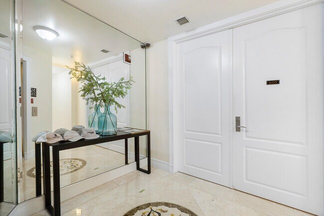 Photo - 201 S Narcissus Ave Condo Unit 605