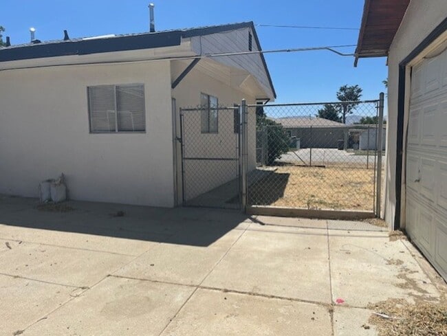 301 E J St