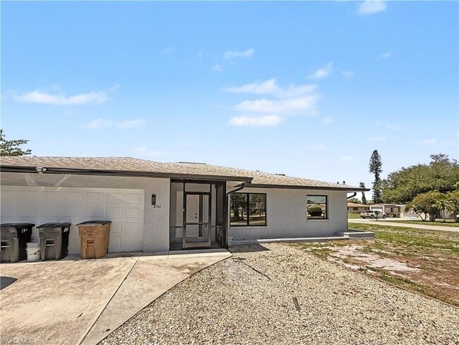 Building Photo - 2101 Hibiscus Rd