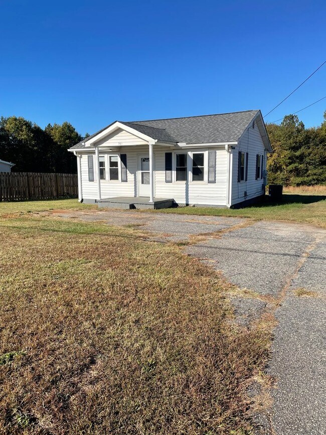 2 bedroom 1 Bath home in Boiling Springs - 2 bedroom 1 Bath home in Boiling Springs