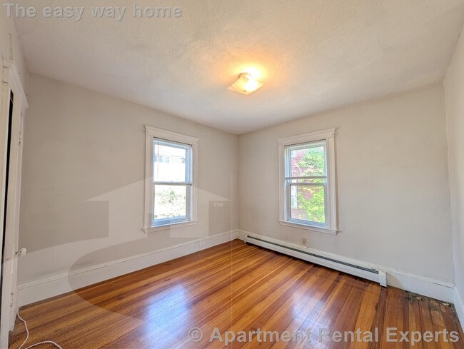 Photo - 49 Conwell Ave Apartments Unit #2