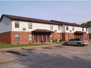 Photo - Shoals Manor Apartments