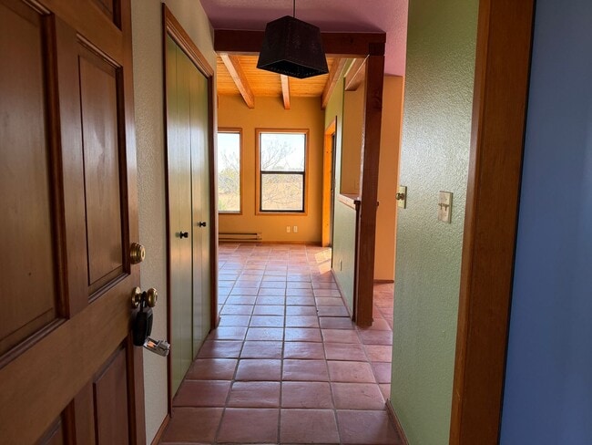 Photo - 13 Estacada Rd