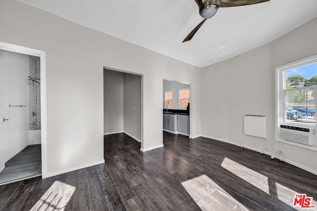 Photo - 3209 Descanso Dr Unit 10