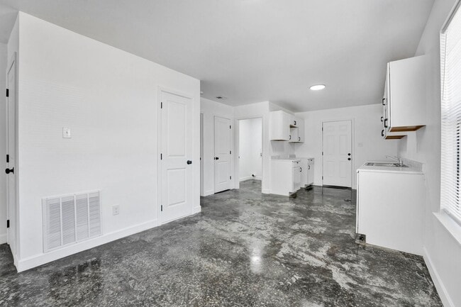 Photo - New Rental Opportunity in Memphis!