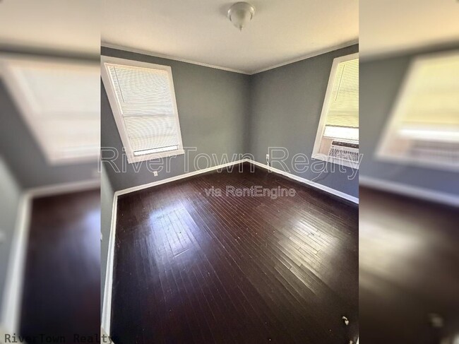 Photo - 2718 Windsor Pkwy
