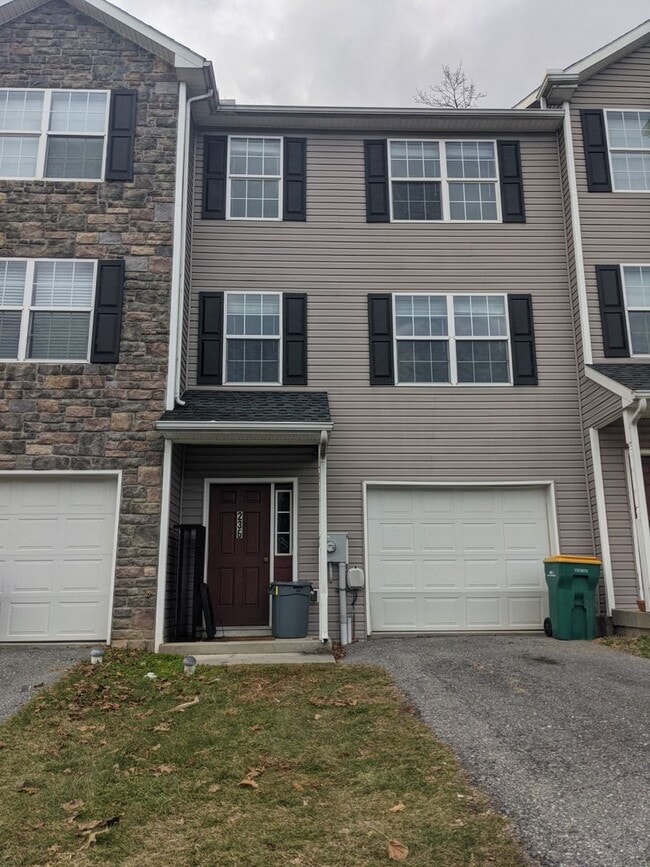 3 Bedroom Townhouse for Rent in Waynesboro! - 3 Bedroom Townhouse for Rent in Waynesboro!