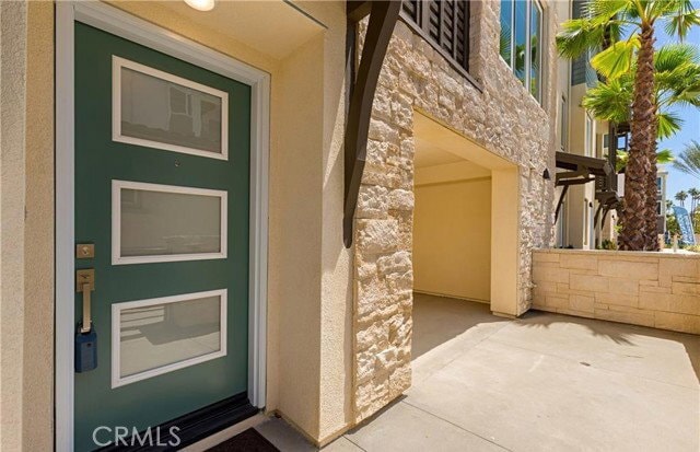 Photo - 326 Doheny Way