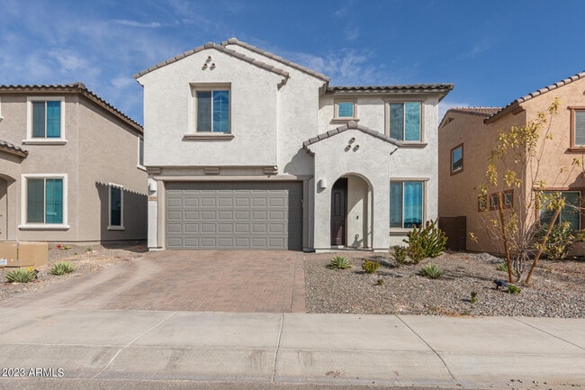 19740 W Palo Verde Dr