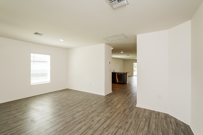 Photo - 166 Blackstone Dr