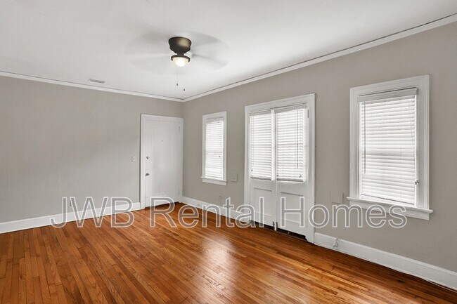 Photo - 1508 McDuff Ave S Unit 6