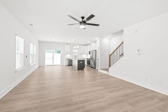 Photo - Move-in Ready Townhome in Westerly Hills